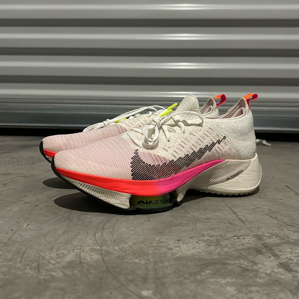 Nike Zoom Tempo NEXT%